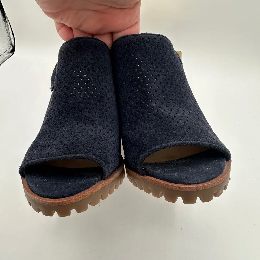 FRANCO SARTO Austin Navy Blue Suede Perforated Lug High Heel Slingback Sandals 7